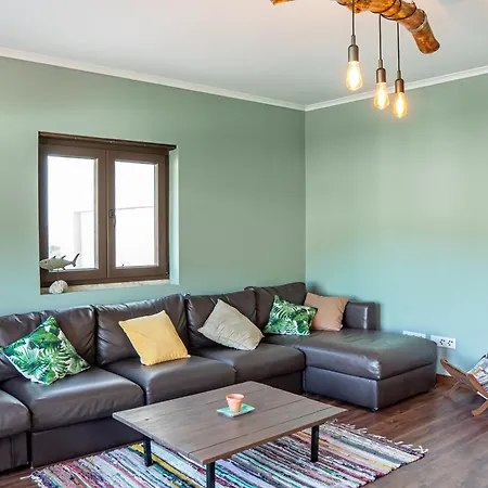 Palmeiras House - Pensión 4*