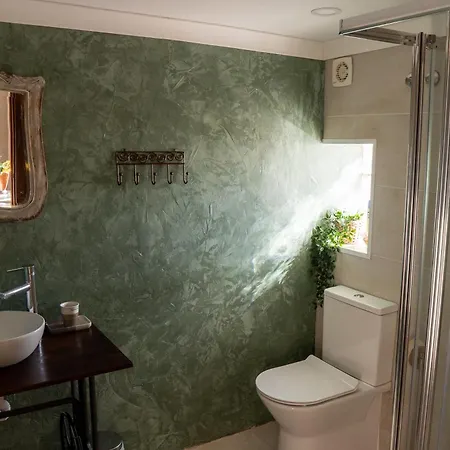 Palmeiras House - 4*