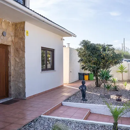 Guest house Palmeiras House - Santa Cruz *