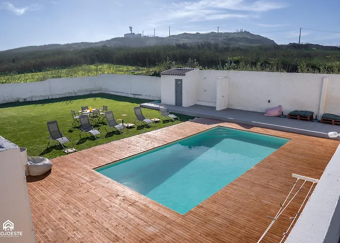 Palmeiras House - 4*