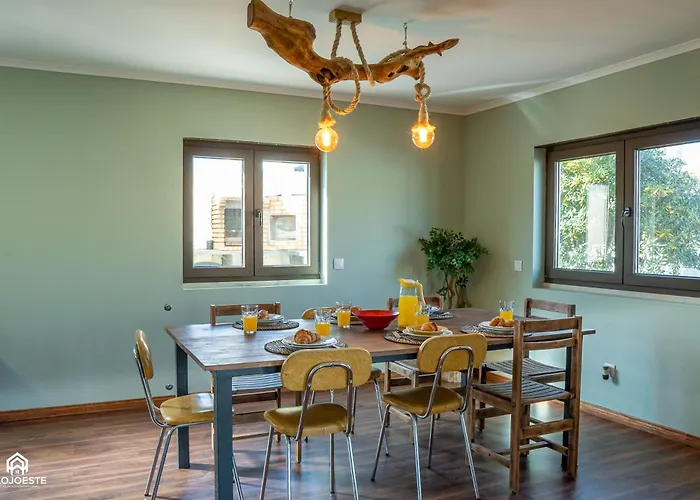 Palmeiras House - 4*