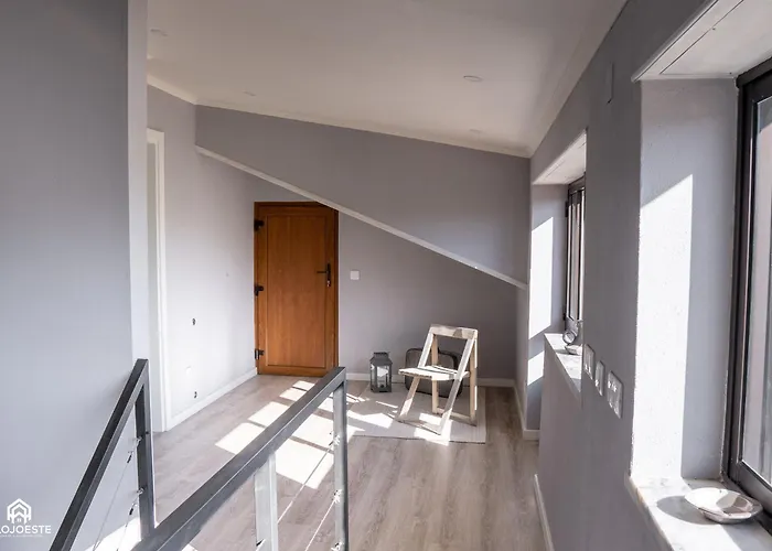 Palmeiras House - 4*